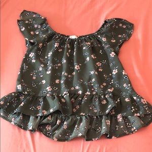 really cute floral green off-the-shoulder top!!